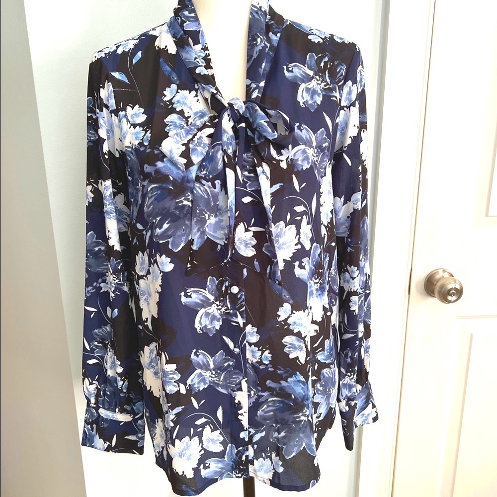 Karl Lagerfeld Sophisticated Blue Floral Blouse M